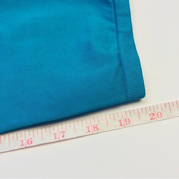 Fabletics High Waisted Seamless Dot Capri Pants Womens Medium Teal Athletic - Picture 7 of 7